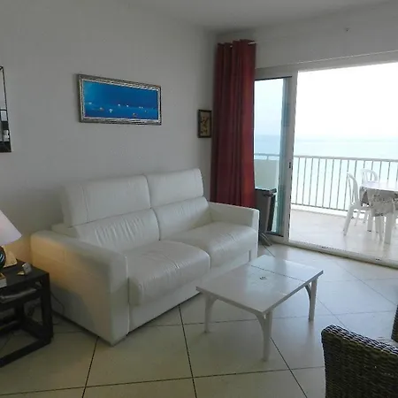 Le Lavandou, 2 Pieces, 4 Personnes - Fr-1-251-698